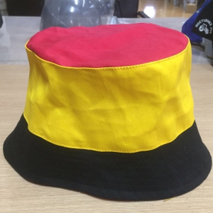Chapeau tricolor